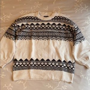 american eagle oversized patterned sweater size S